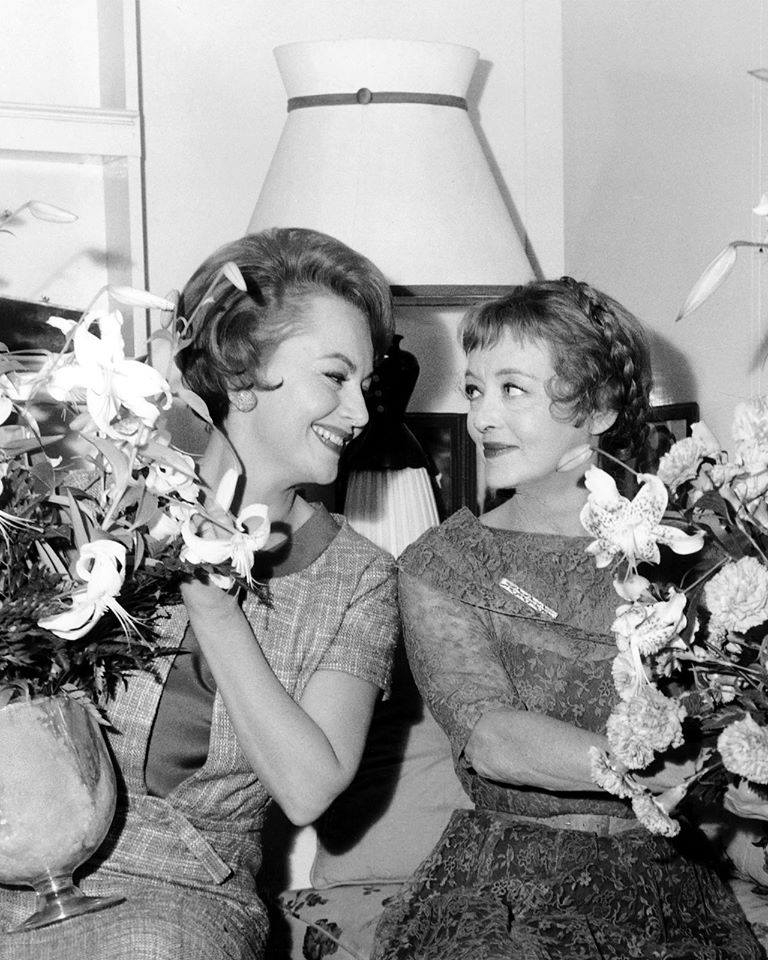 Bette Davis beloved by Olivia deHavilland.
