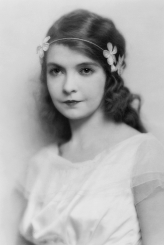 A photo of Lillian Gish
