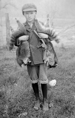 Unknown Missouri Boy - The Sucessful Hunter Unknown Missouri Boy - The Sucessful Hunter