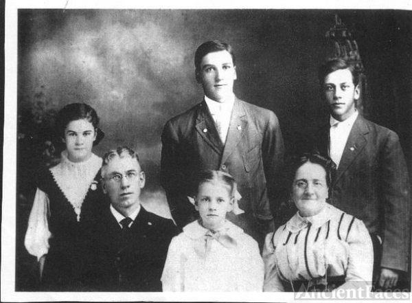 Walter Edwin Matthews & family