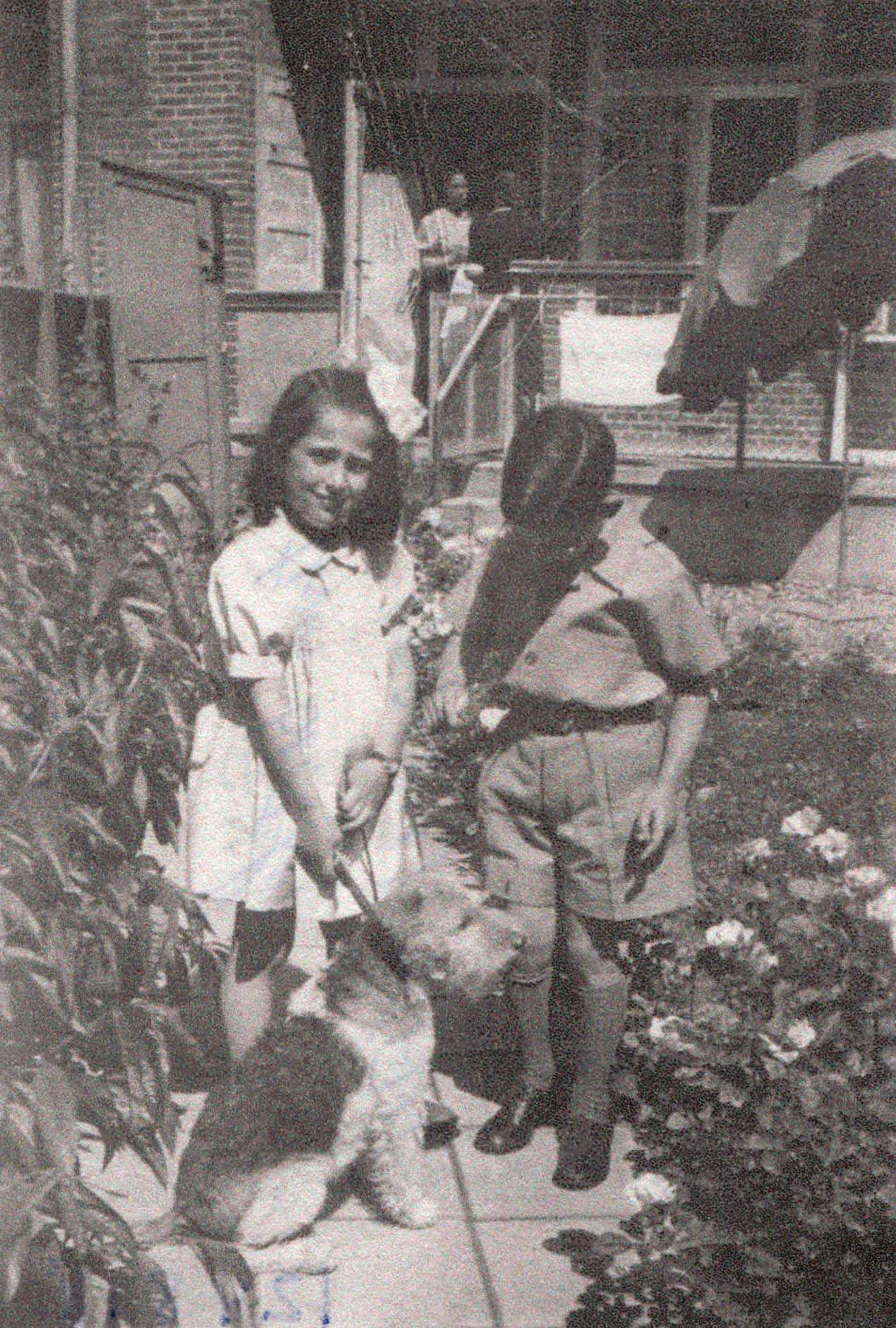 Betsy & Raphael Kan