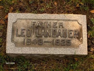 Headstone of Leo Landauer