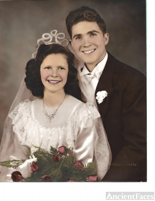 Janet Todd marries Gabriel Arlia
