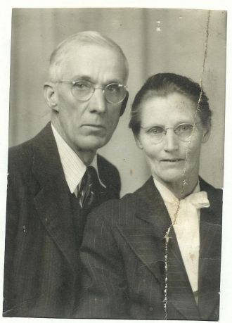Ma and Pa Floyd