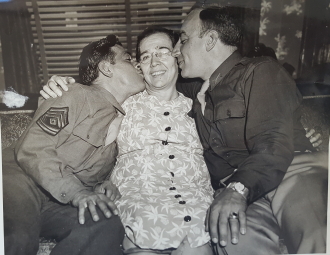 AL RAYMOND,MRS.RAYMOND,COL. FRANK RAYMOND WITH MOTHER.