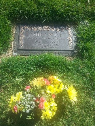 Edith Frances Scott gravesite