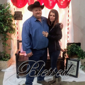 Bobby Mitchell Alsobrook and his wife, Lisa