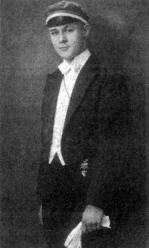 Aleksandrs E Bušmanis