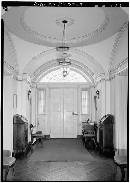 30. FIRST FLOOR, VIEW EAST TO ENTRANCE DOORWAY - Decatur...
