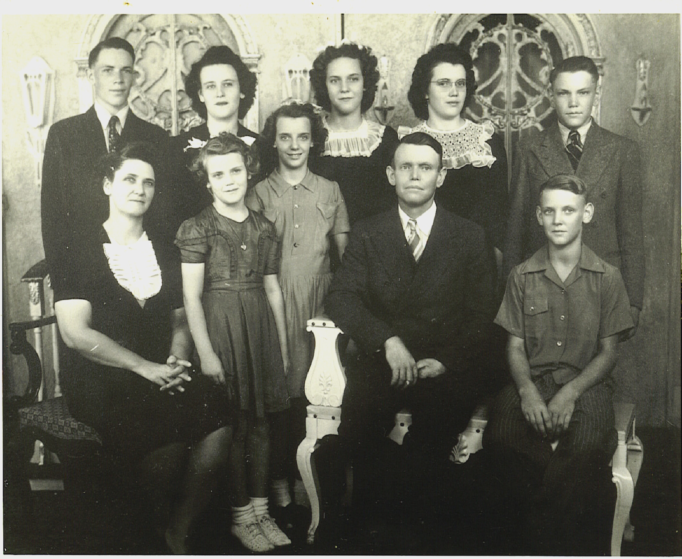 AJ & Johnnie Ralson family, 1940s