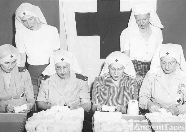Red Cross, WWII
