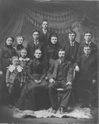 Clemens Edward Knaus Family