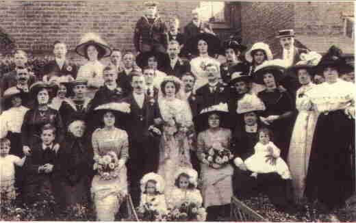 Robert & Maud (Jaques) Lyon, 1912