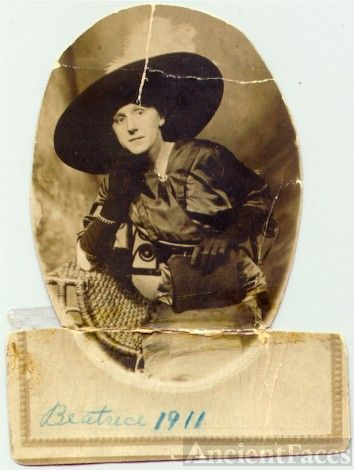 Beatrice Underwood, Canada 1911