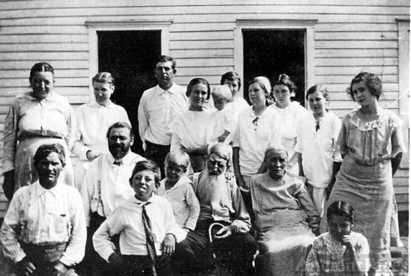 James Harrison Pitzer Family 1916