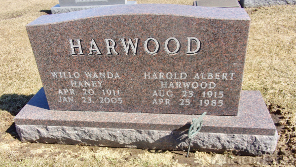 Willo Wanda Haney Harwood Gravesite