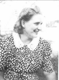 Alva Marie (Long) Garab, 1949