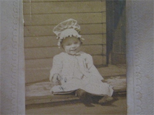 unknown girl, possible Crawford