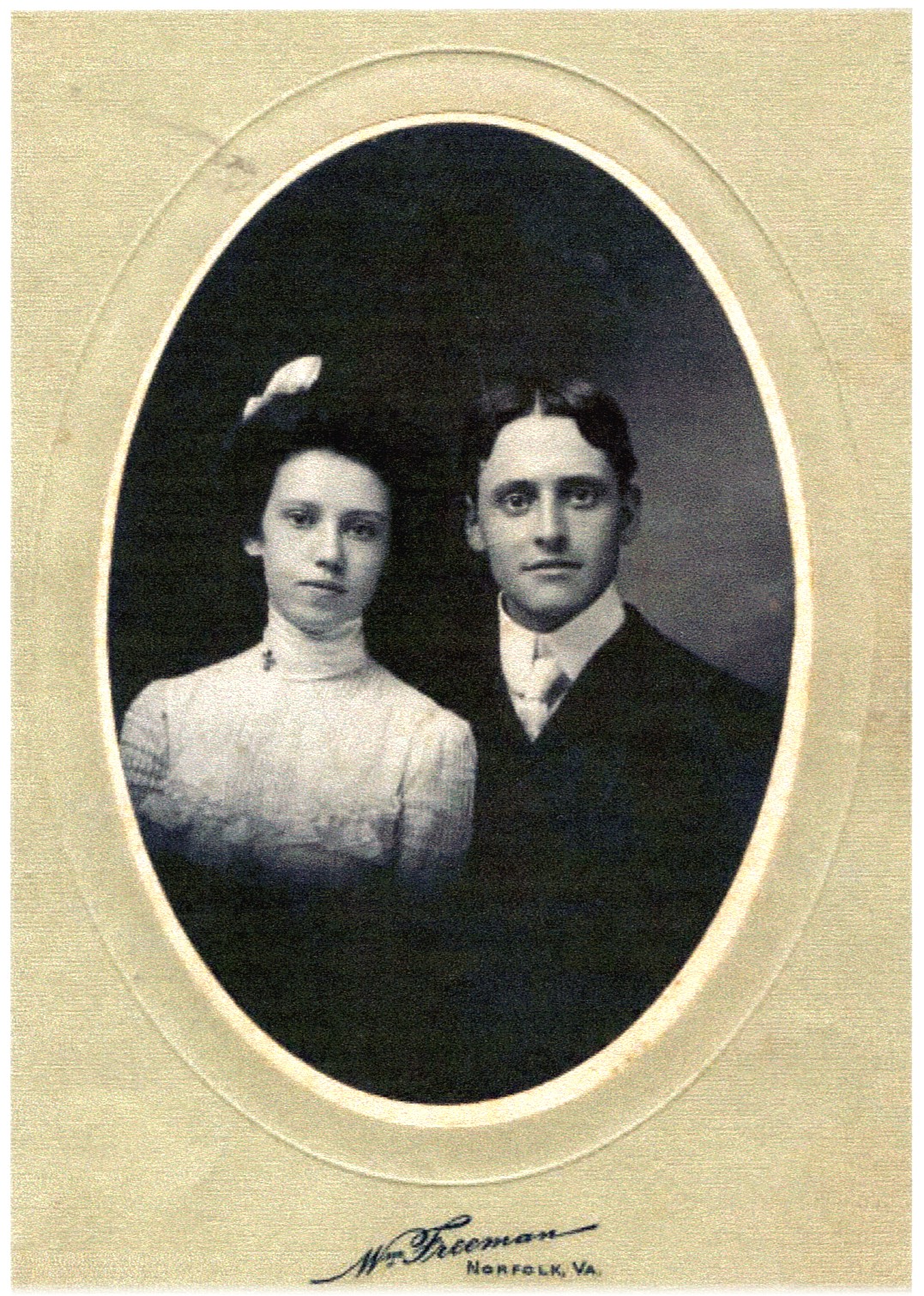 Benjamin Winthrop Showalter & wife Leona