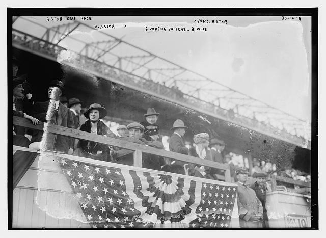Astor Cup Race -- V. Astor, Mrs. Astor, Mayor Mitchel and...