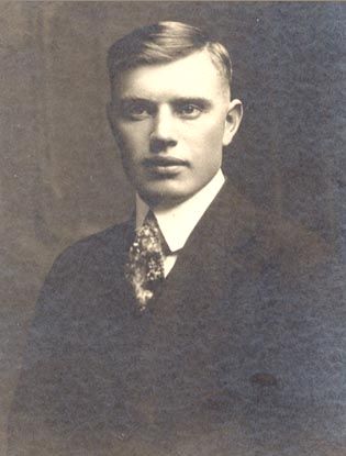 Arthur TeWinkel, young man