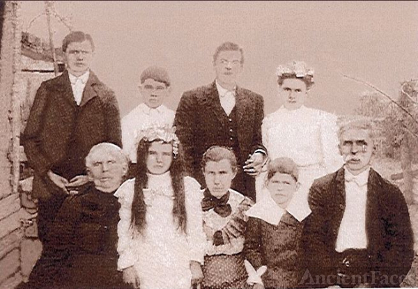 E.C.(Gabe) McAdams family