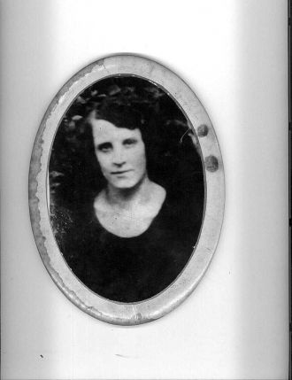Elizabeth Overton Born 1847