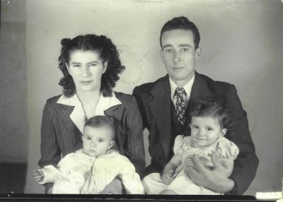 Angelo and Ermelin Fereira Colautti with Daughters