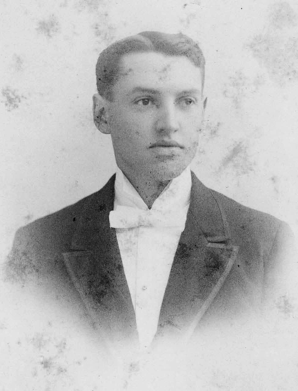 J. Frank Craig; Lawrence, Kansas