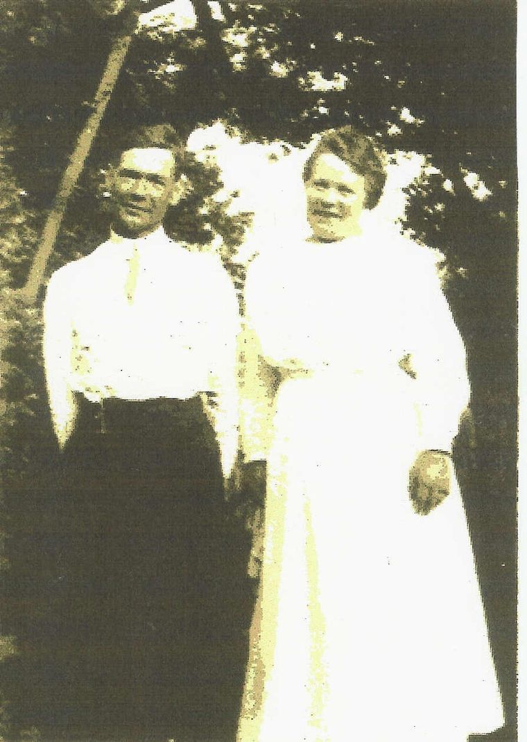 Daniel Stephen Carl & His Wife, Bertha M. Ashworth