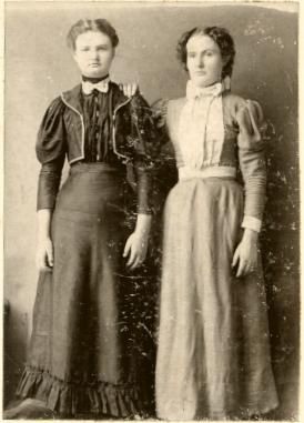 2 Young ladies could be sisters