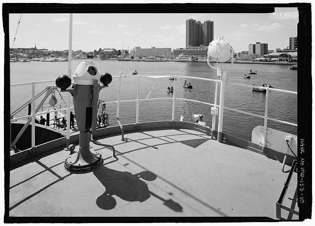 10. VIEW FORWARD OF BINNACLE AND SEARCH LIGHT ATOP...