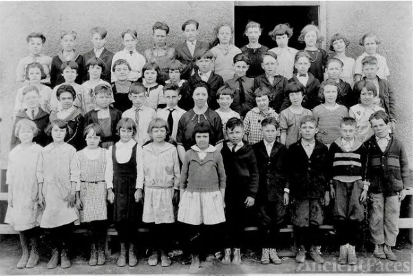 Alexander Grade School