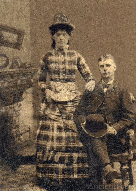 Warren Curtis, Mary MacJennet Wedding Photo 1890s