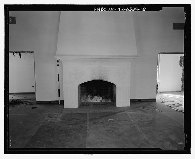 Detail view of fireplace - Reed Hall, 3200 Bowman Avenue,...