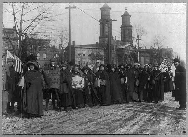 Suffragettes - March to Wash. D.C. 1913.