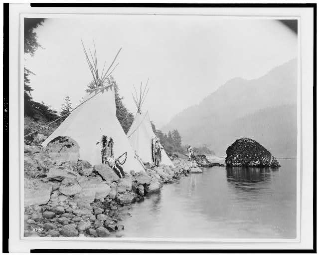 Teepees on the Columbia