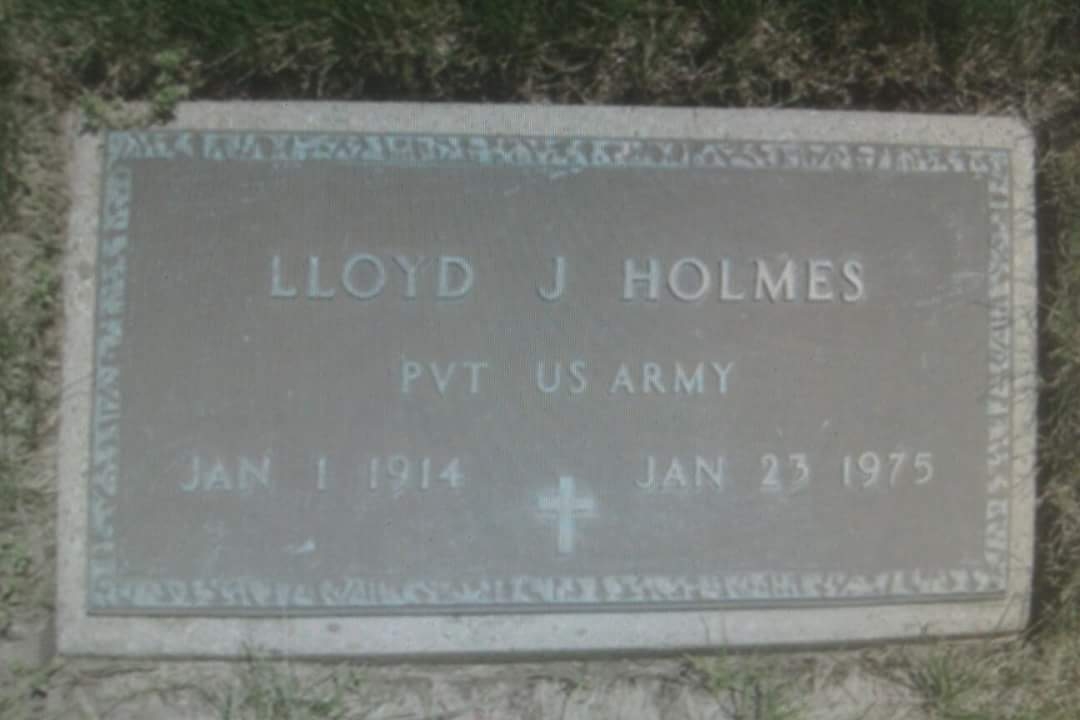 Lloyd J. Holmes gravesite