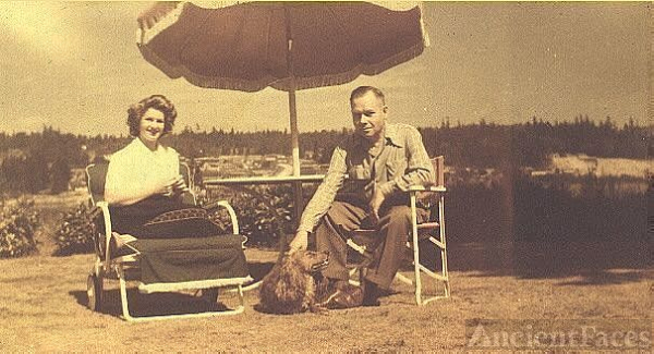 George & Joyce Benning, 1944