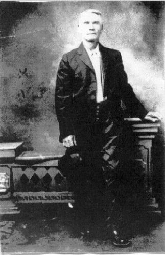 Andrew Sterling