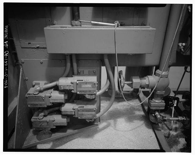 109. REDUNDANCY SYSTEM CONTROLS FOR UMBILICAL MAST...