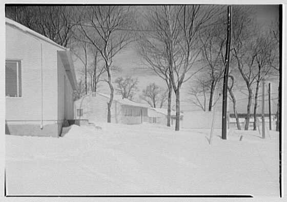 Syosset Gardens, Syosset, Long Island, New York. Harmon...