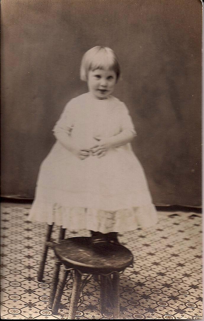 Unknown girl