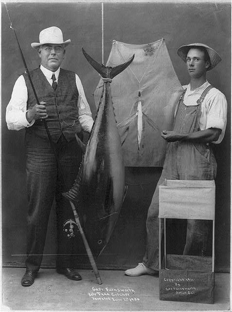 "Capt. Farnsworth's Kite Tuna Catcher, Inv. 1906