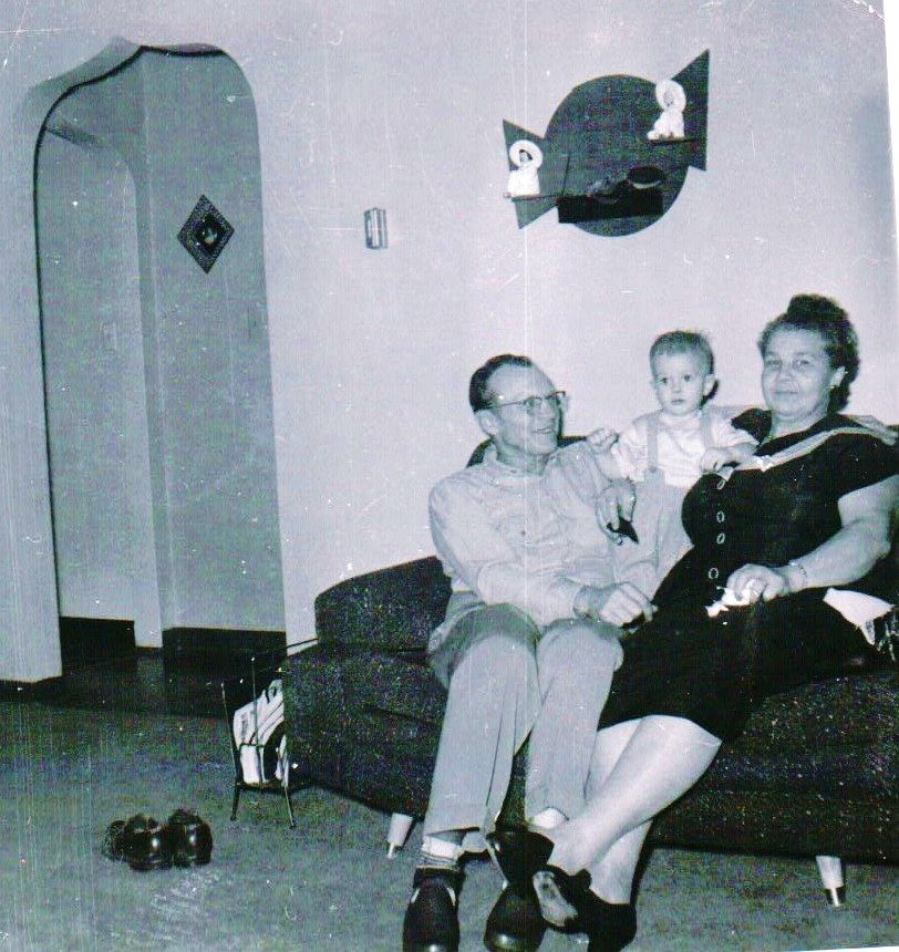 Dale and Vera with Grandson Steven Scott