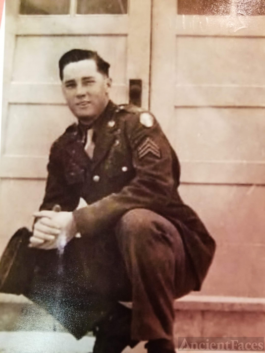 William R Sanders