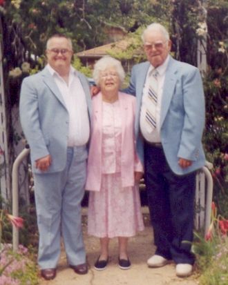 Alvin Ray,Daisy,and Kenny Taylor-Easter Sunday '1999'