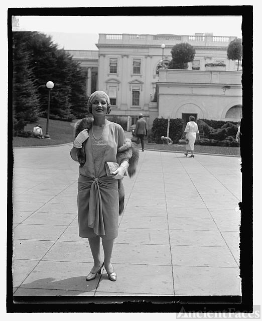 Norma Shearer (Mrs. Irving Thalberg), 7/24/29