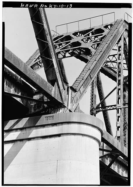 13. Detail view showing riveted connections of trusses. -...