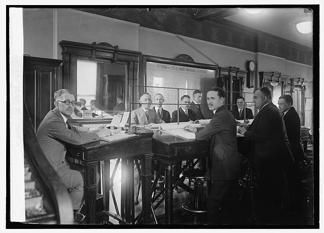 Weather Bureau, map force charting weather reports
